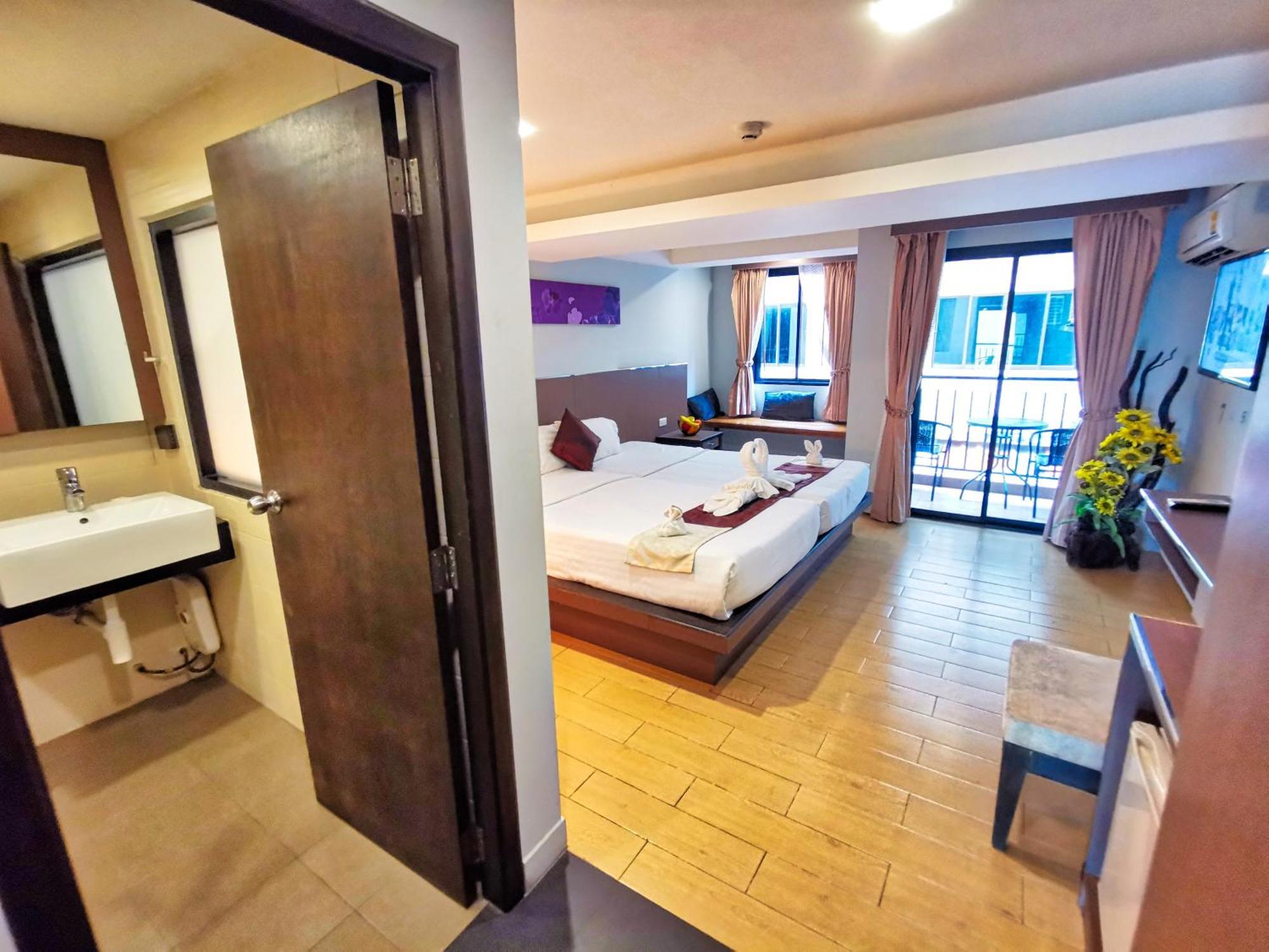 Scandia Beach Hotel Jomtien Beach Room photo